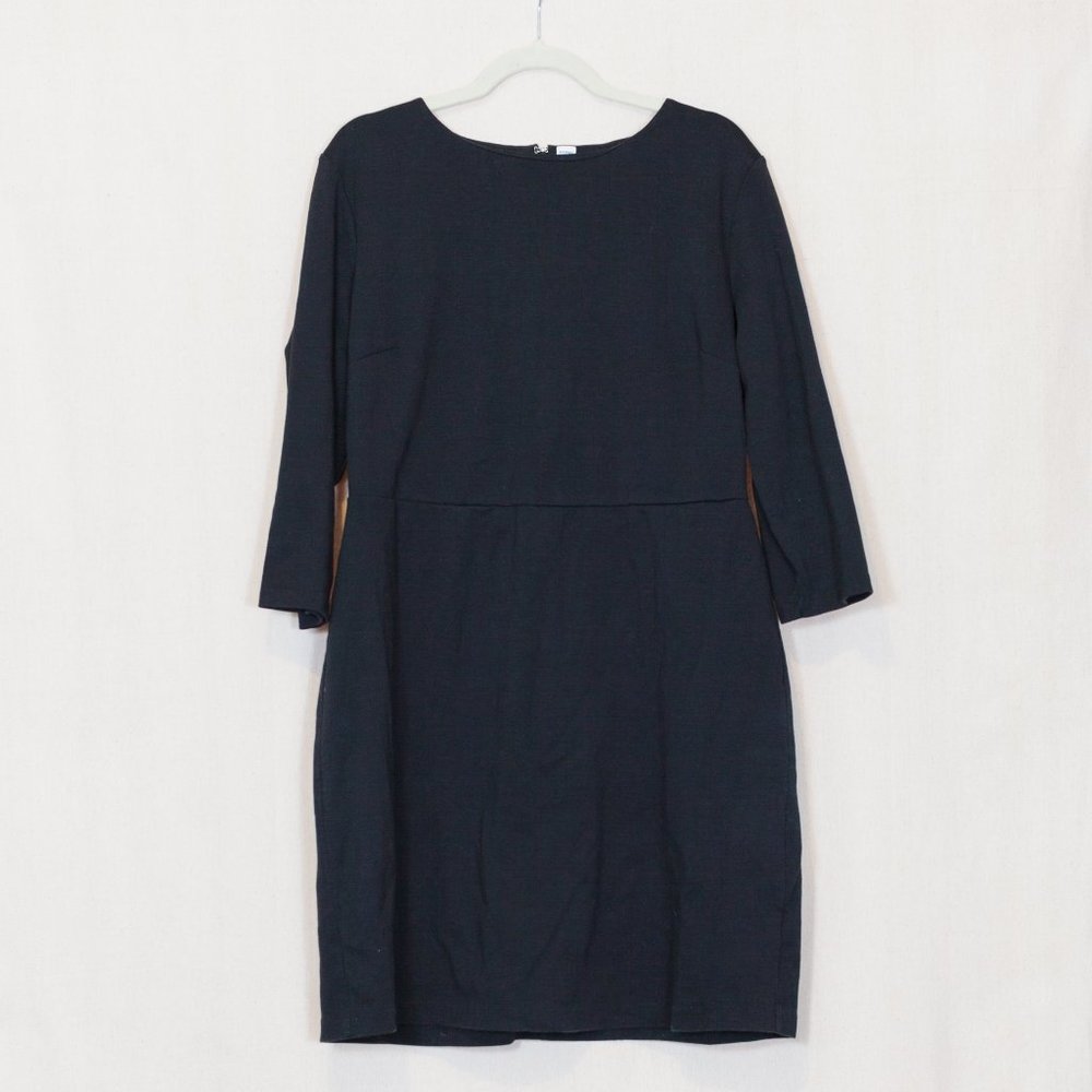 Simple midi waisted 3/4 sleeve dress